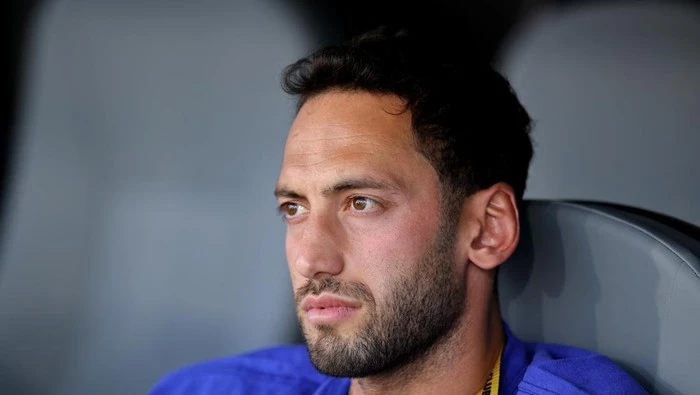 Calhanoglu soal Masa Depannya di Inter: Lihat Saja Nanti