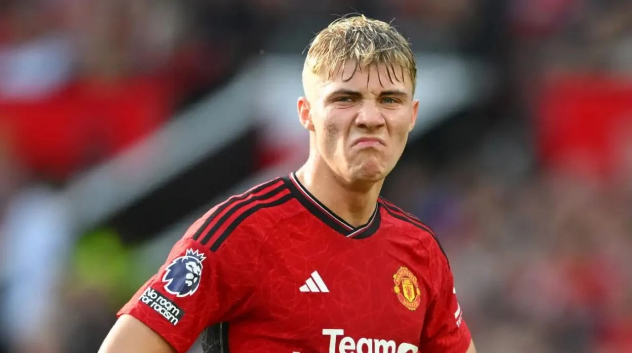 Murah Meriah! MU Siap Jual Rasmus Hojlund