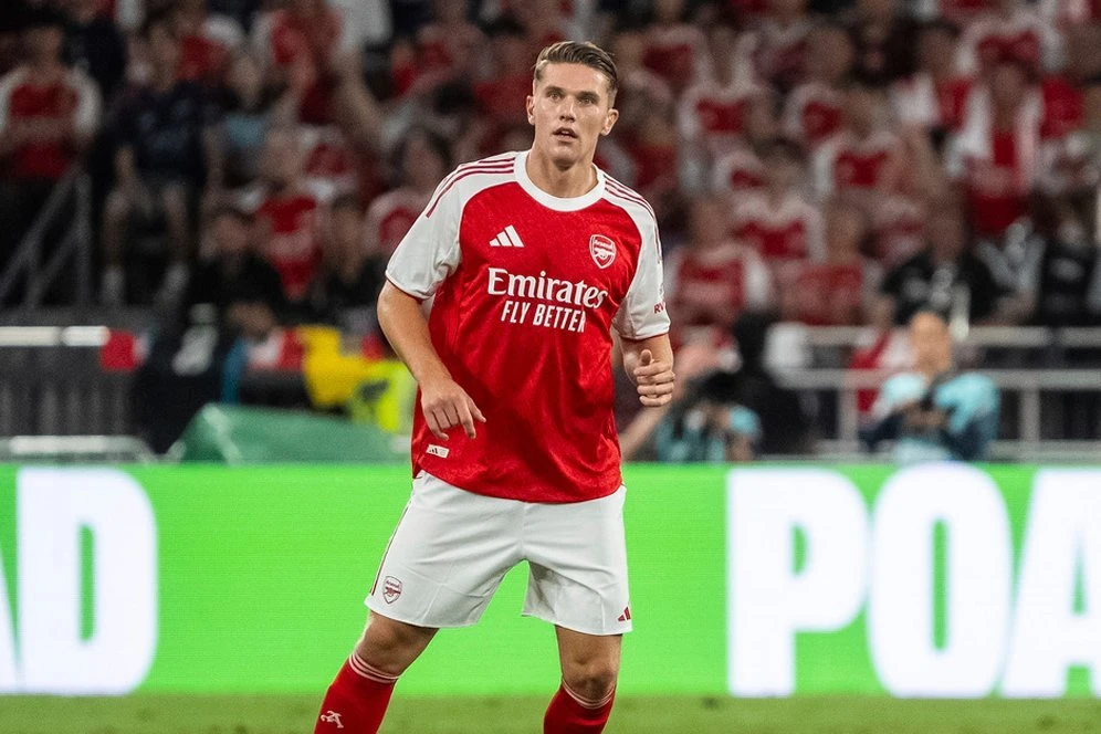 Henry Harap Para Suporter Arsenal Mau Agak Sabar dengan Gyokeres