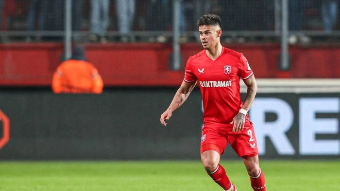 Mees Hilgers Sebenarnya Bisa Hengkang dari Twente Musim Panas Lalu, Tapi Gagal Terwujud