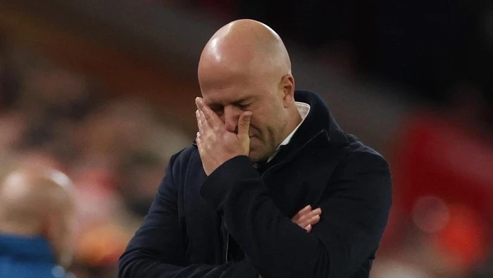 Liverpool Bakal Rapat Darurat Bahas Nasib Arne Slot