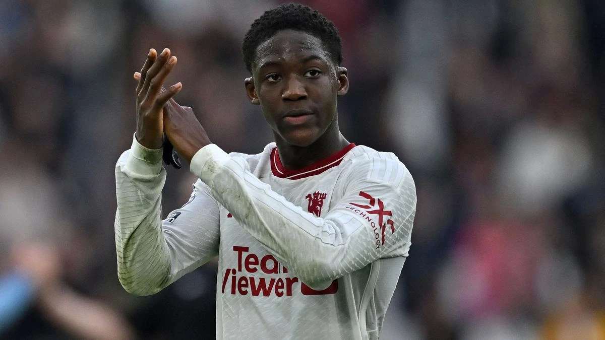 Napoli Kembali Mengincar Pemain MU, Kali Ini Sasarannya Kobbie Mainoo