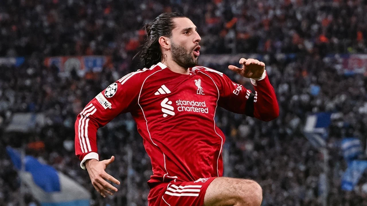 Dari Gelandang hingga Bek Kanan, Dominik Szoboszlai Jadi Senjata Multifungsi Liverpool